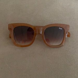 Camel/brown/ Caramel Quay sunglasses